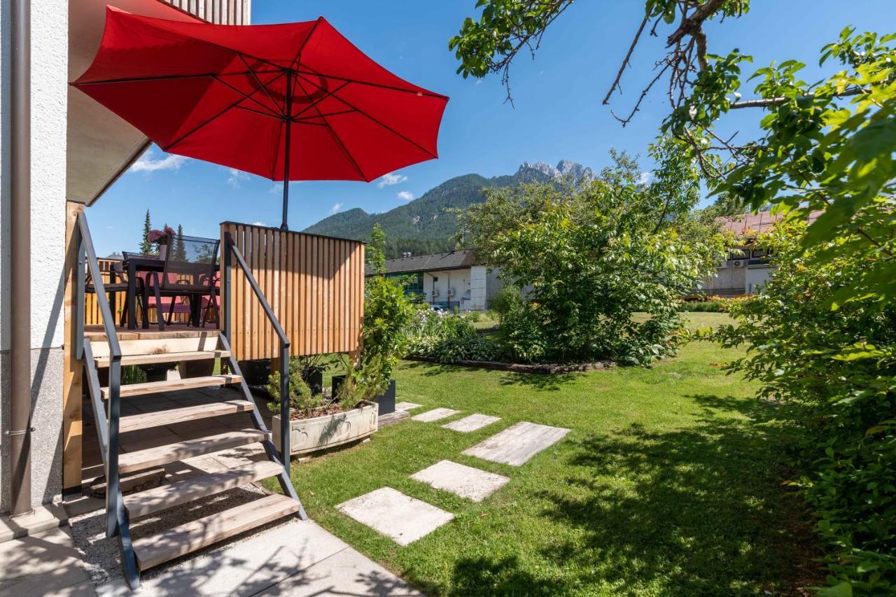 Apartma Pecek 克拉尼斯卡戈拉 外观 照片