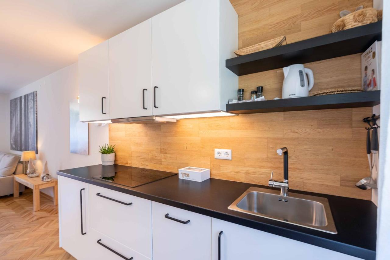 Apartma Pecek 克拉尼斯卡戈拉 外观 照片